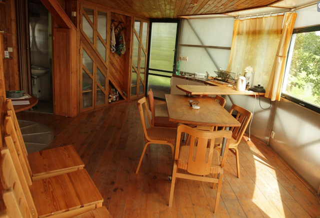 Interiér otáčecího domu