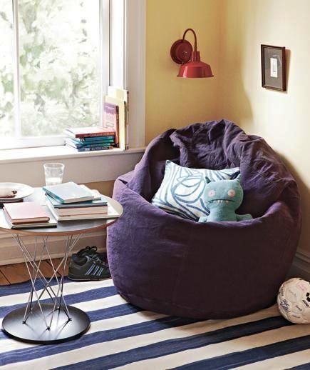 Fialový sedací vak
