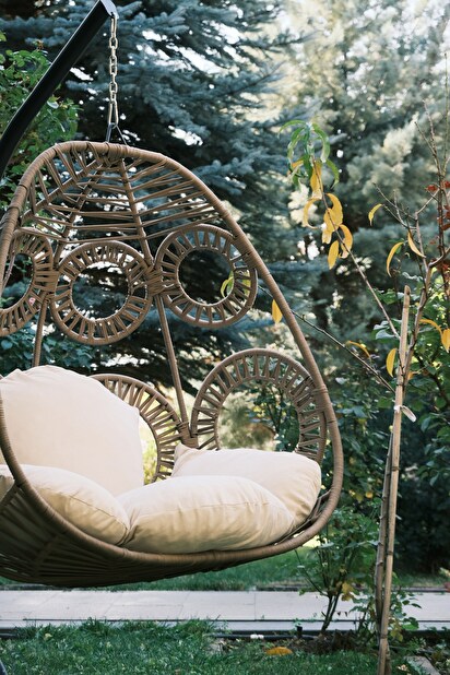 Zahradní houpací židle Olsenka (krémová + béžová)