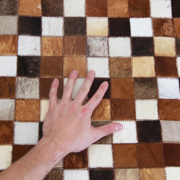 Kožený koberec Korlug TYP 03 (hovězí kůže + vzor patchwork)