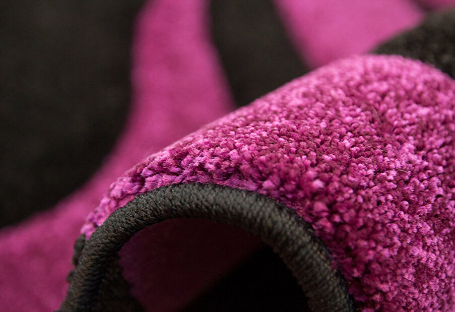 Kusový koberec Lambada Handcarving 451 Black-Violet *bazar