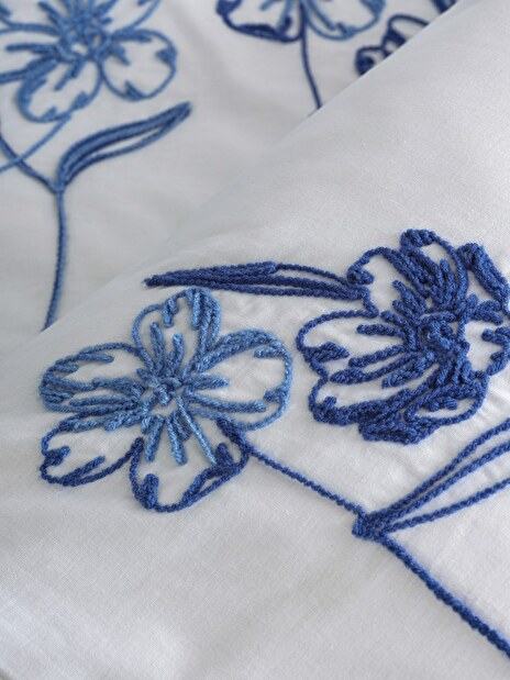 Ložní prádlo 200 x 220 cm Ontello (bílé + modré)