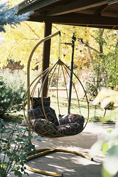 Zahradní houpací židle Druket (vícebarevné)
