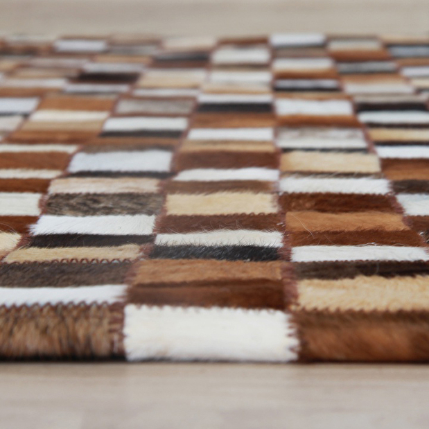 Kožený koberec 144x200 cm Koza typ 3