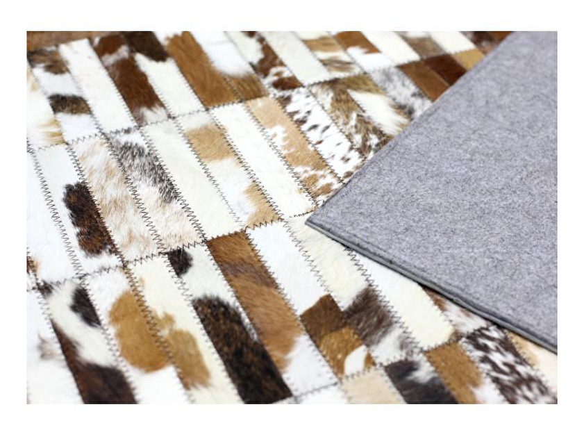 Kožený koberec 69x140 cm Korlug TYP 04 (hovězí kůže + vzor patchwork) *výprodej