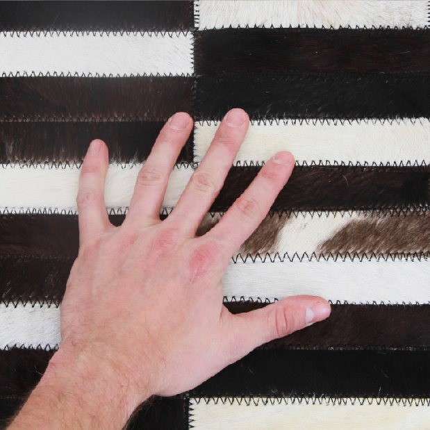 Kožený koberec 69x140 cm Korlug TYP 06 (hovězí kůže + vzor patchwork)