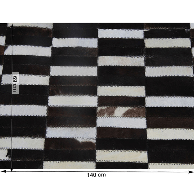 Kožený koberec 69x140 cm Koza typ 6