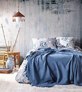 Přehoz na postel 220 x 240 cm Monnica (tmavě modrá + šedobílá)