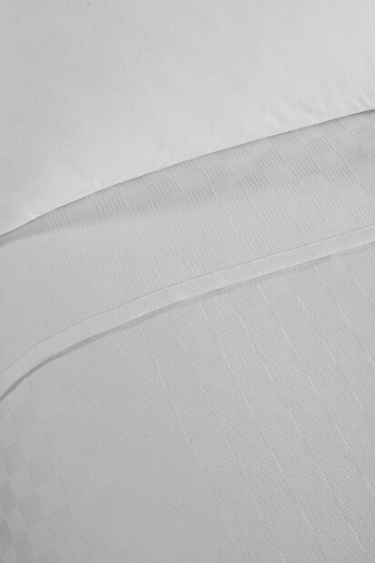 Přehoz na postel 200 x 230 cm Plaines (bílá)