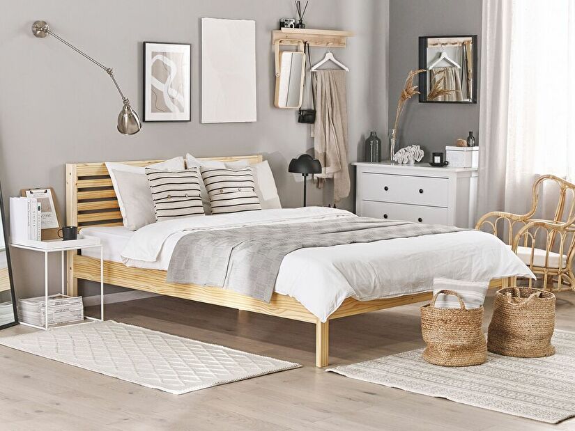 Manželská postel 160 cm CAROC (s roštem) (světlé dřevo)
