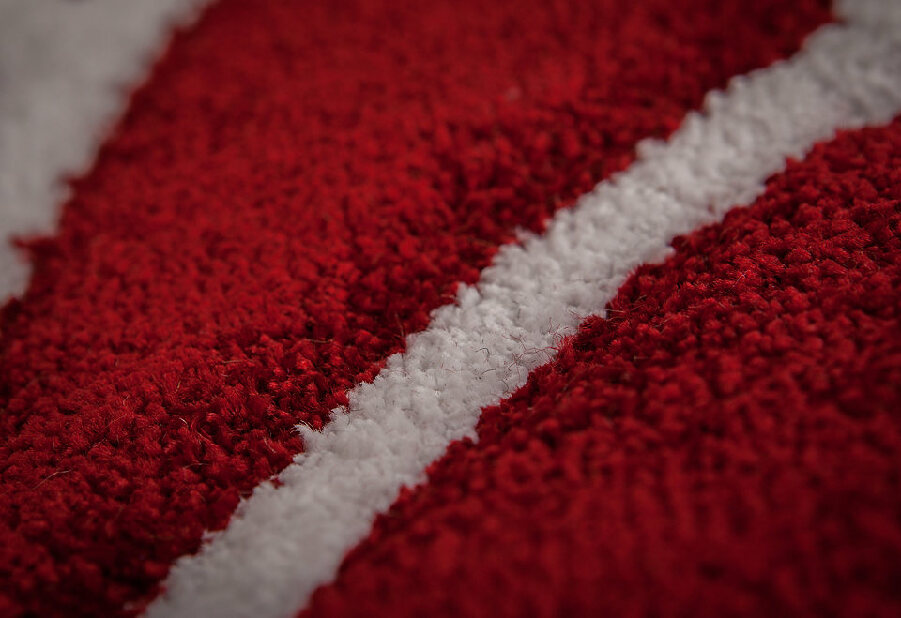 Kusový koberec Lambada Handcarving 464 Black-Red