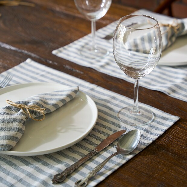 Prestieranie (4 kusy) Asir Raymondi