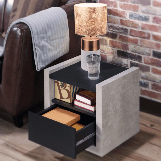 Stolní lampa Quinn typ 18