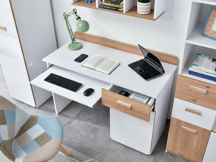 Nábytek do studentského pokoje Clerigo 02 (bílá)