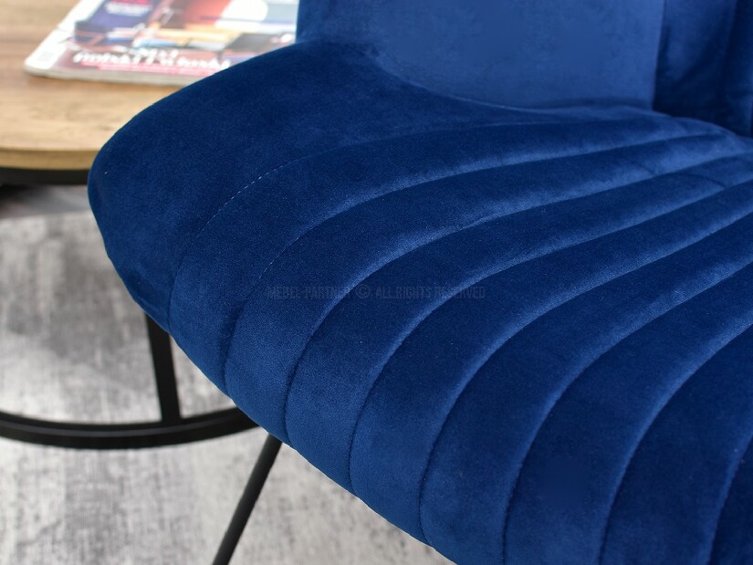 Relaxační křeslo Nuttshell (černá)