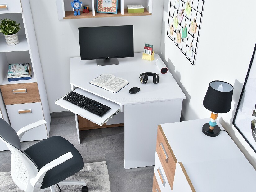 Nábytek do studentského pokoje Clerigo 05 (bílá)