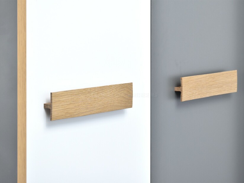 Šatní skříň Sobrepuso S01 (bílá)