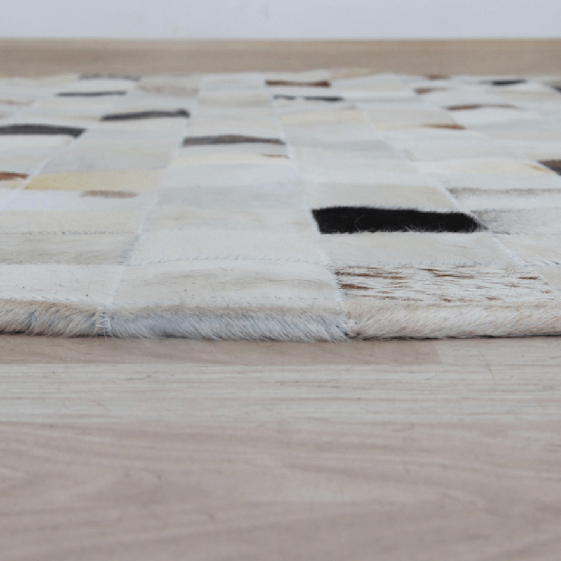 Kožený koberec 200x200 cm Kazuko TYP 10 (hovězí kůže + vzor patchwork)